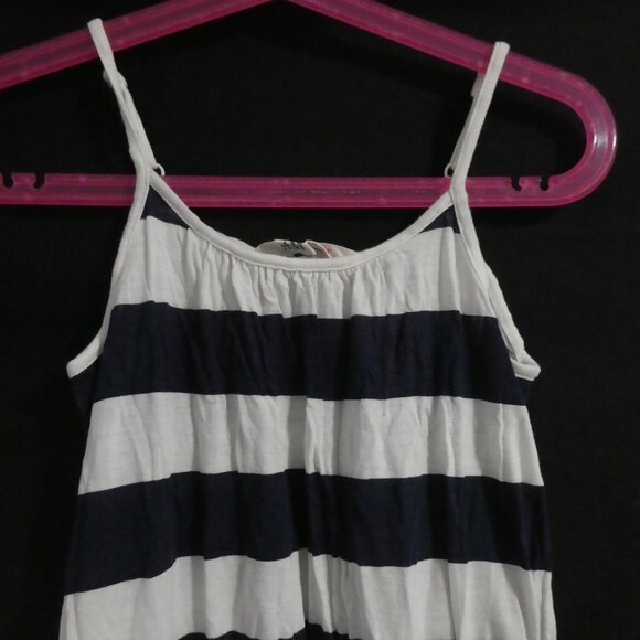 H&M | 8-9 years | Navy Blue and White Striped Romper | Pockets - Picture 3 of 16
